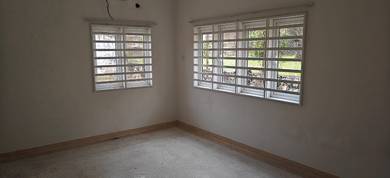 Kluang Bungalow for sales Jln Jaya Tmn Kerjasama
