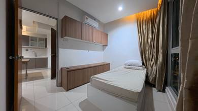 Regalia KL Single Bedroom Shared Bath | Near KTM & LRT PWTC