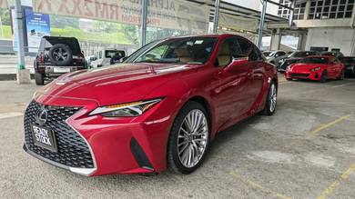 feature ad 2022 Lexus IS300 2.0 LUXURY (A) 360 CAM - 8Y WRNTY