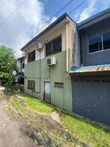 Kluang / Tmn Kluang Jaya / Sewa / Keluarga atau Bujang