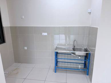Perling 8 Scape Residence 3 Bed Partially Furnished 2 carpark Skudai