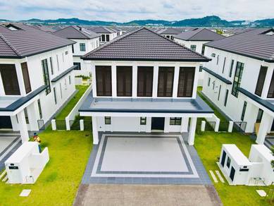 DROP PRICE! MUST GRAB! Bungalow Norton Garden Non Bumi Lot 4000sqft