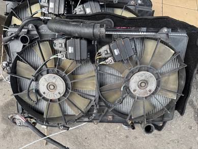 Toyota Aristo Jzs161 Radiator / Fan Japan