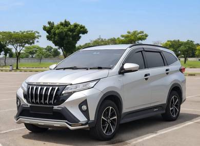 [2022] Perodua Aruz 1.5 AV 8 Seater Full Service