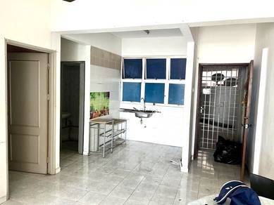 BJ Court Apartment at Bayan Lepas Bayan Baru Bukit Jambul Untuk Disewa