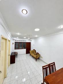 Nuri Apartment Kajang Level 1 Gated Guarded Near Mosque Shops