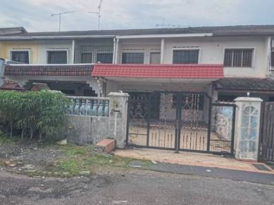 Taman Johor Jaya - Jalan Bakawali 2 Storey House [ Exclusive unit ]