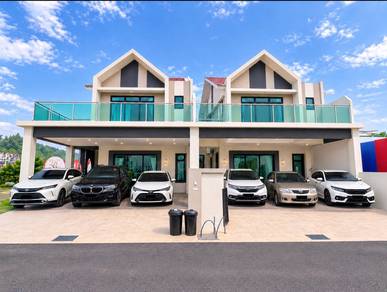 Size 28x70🔥Park 6 Cars🚗 Gated Guarded👮 New 2 Storey in Ayer Keroh💪