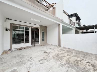 Full Loan Scientex Jaya Senai Double Storey Terrace House Freehold