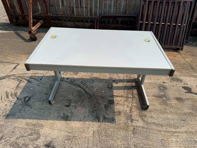 4ft Steel Frame Office Computer Table Meja Writing