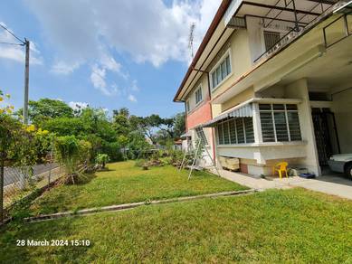 Corner 2-Storey Semi-D George Town | Next to Governor's Residence