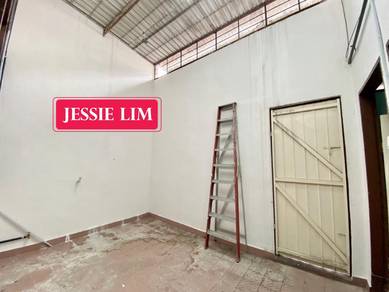 WORTH BUY Lip Sin Freehold Double Storey Terrace 1800sf bayan lepas