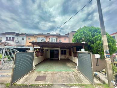 Renovated Extended 2 Storey Terrace Taman Puchong Utama PU 12