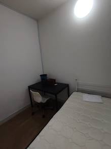 Casa Green Bukit Jalil Single Room (Female Only)