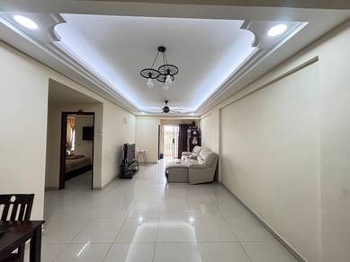 FOR SALE RENOVATED LEVEL 3 Nilam Puri Condominium