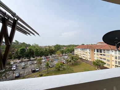 FOR SALE RENOVATED LEVEL 3 Nilam Puri Condominium