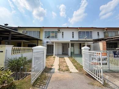 2-storey-Terraced-House-for-sale-Beranang-Selangor