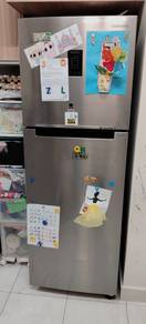 Faulty Fridge 320L RT32K5552SL Twin Cooling Plus