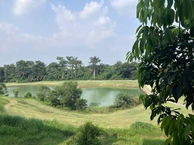 GOLF COURSE VIEW NON BUMI 2 Storey Terrace House Bangi Golf Resort