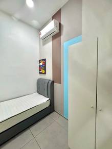 Small Single Room with Shared Bathroom