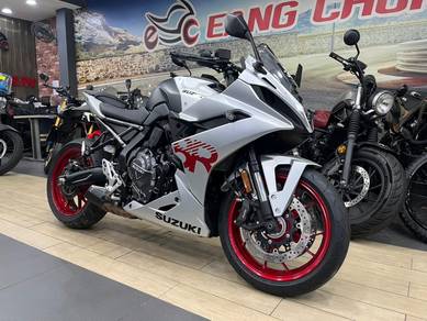 Suzuki GSX-8R Demo Unit Stock & Low Monthly
