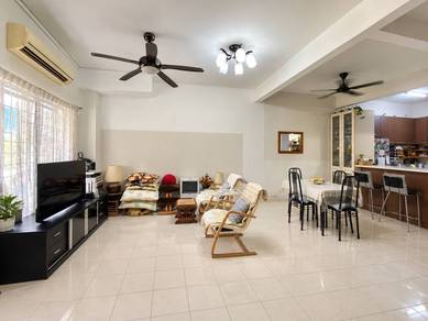 Facing Open | Renovated 2 Storey Taman Bukit Emas Seri Kembangan