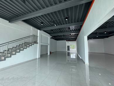 Fully Renovated !Combining Unit Pekan Cina Renovated Shoplot For Rent