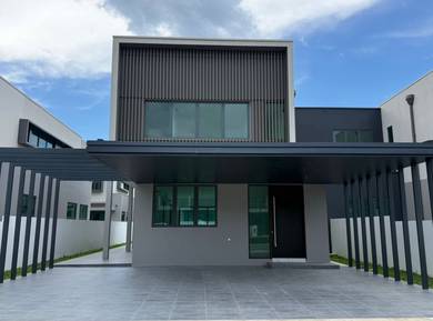 Brand New Double-Storey Semi-Detached House at Sol Estate Pine Square