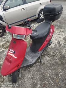 Suzuki V100 Low Mileage
