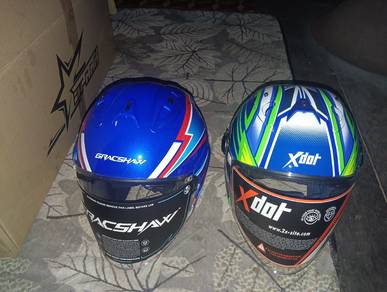 Helmet ingin dilepaskan 👇🏻