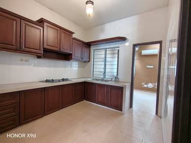 2-storey-Terraced-House-for-sale-Bandar-Botanic-Selangor