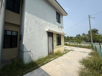 *WTL -Saujana Rawang *  - 2-Storey Terrace Corner unit - 22x70sf*