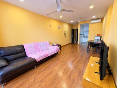Value Buy End Lot unit Freehold (level 3) Casa Subang