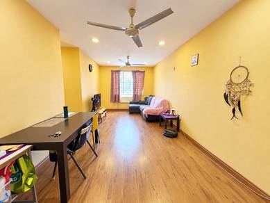 Value Buy End Lot unit Freehold (level 3) Casa Subang