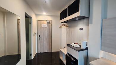 Commercial Building, Operating as Hotel, Face Main Road @ Town Center