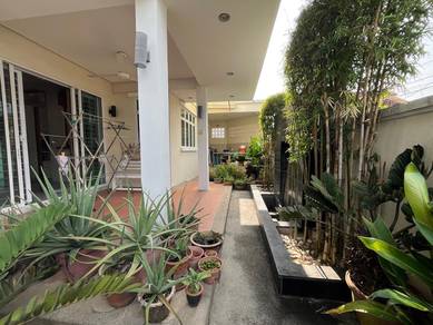 Tanjung Bungah 2sty Terrace Spacious Well Maintained