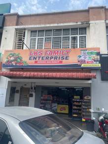 I first floor shop lot.
