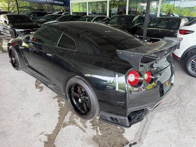 Nissan GTR 3.8 FREE 2 DIGIT PLATE LOW KM GT-R