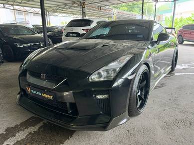 2018 Nissan GTR 3.8 FREE 2 DIGIT PLATE LOW KM GT-R