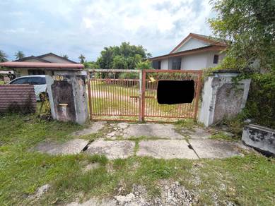 Rumah Banglo & Tanah Luas Di Batu Gajah Nak Jual 