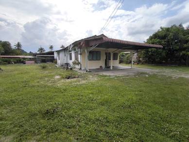 Rumah Banglo & Tanah Luas Di Batu Gajah Nak Jual 