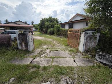Rumah Banglo & Tanah Luas Di Batu Gajah Nak Jual 