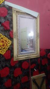 cermin dubai besar