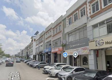 Cheap / Nusa Sentral / 3 Storey Shoplot / 1st Floor / Facing Main Road