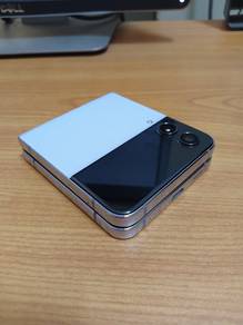 Samsung Flip 4 256GB 8GB Ram