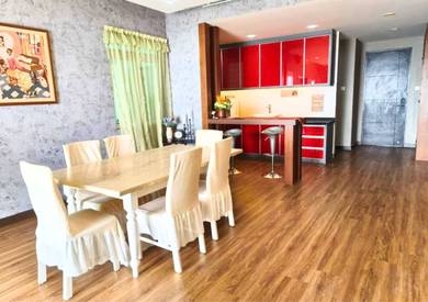 Vertiq 1300sqft Full Furnished 2 Carpark Gelugor