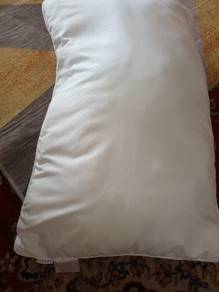 clean pillows 