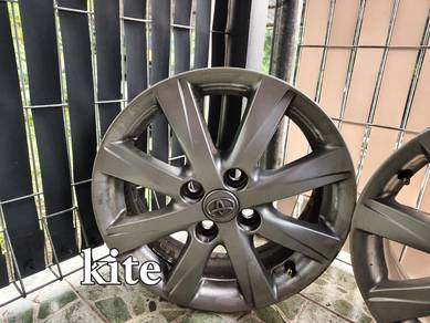 15 inch Toyota Prius c rim