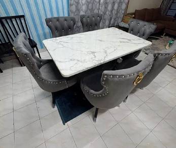 meja makan royal 6 kerusi 