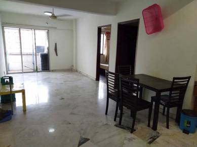 Taman desa iris apartment build in kitchen cabinet, air cond, balcony